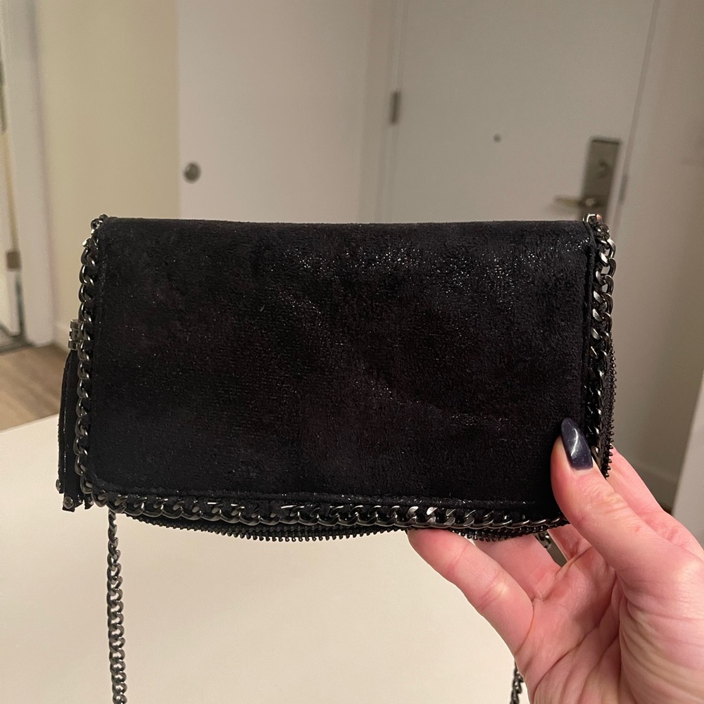 Black crossbody purse - Picture 2 of 4